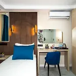 Cosinues Airport Hotel Arnavutkoy