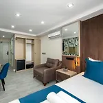 Cosinues Airport Hotel 3*
