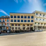 Hotel Cosinues Airport Arnavutkoy