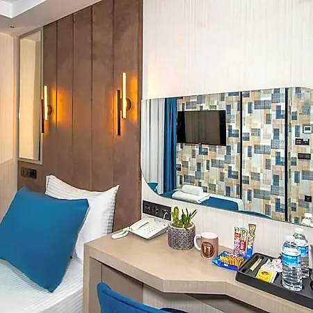 Hotel Cosinues Airport Arnavutkoy