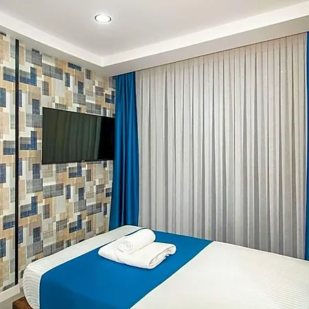 Hotel Cosinues Airport