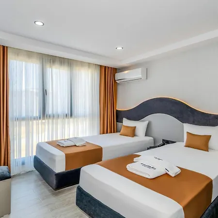 Hotel Cosinues Airport 3*